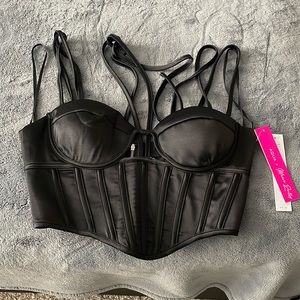 Womens AQUA strapy bra top zip back closure in black size XS NWT $78